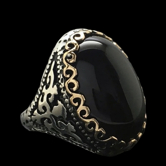 Silver tone ring oval black stone multi sizes - Picture 6 of 8